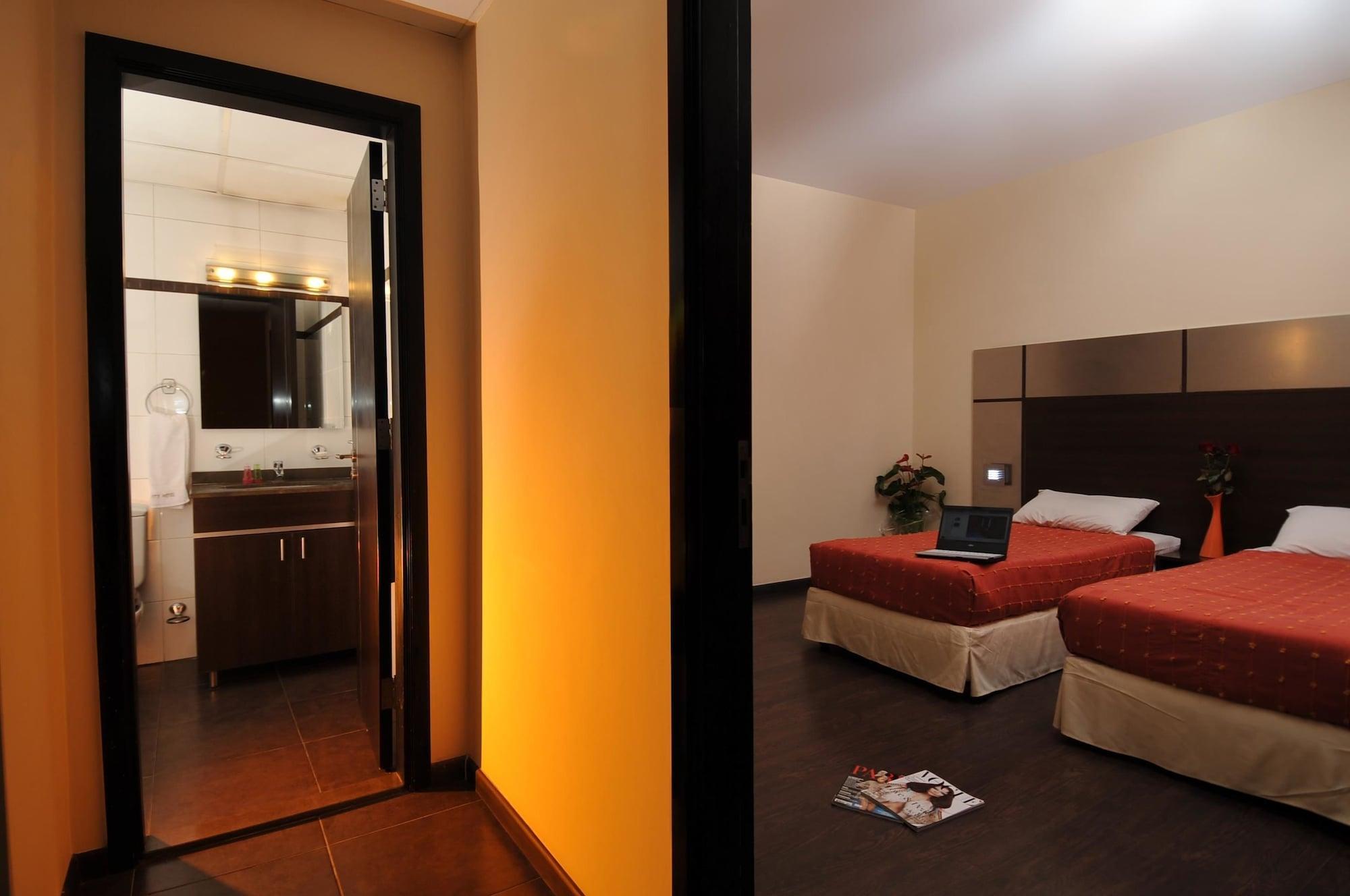Suite Hotel Chrome - Beirut Exterior foto